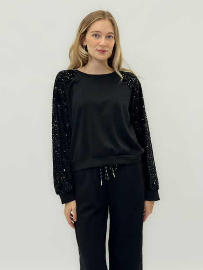 Complet avec des inserts de sequins