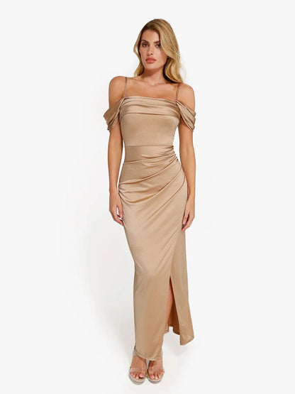 Robe Maxi Sculptante Froncée en Shapewear à Épaules Dégagées