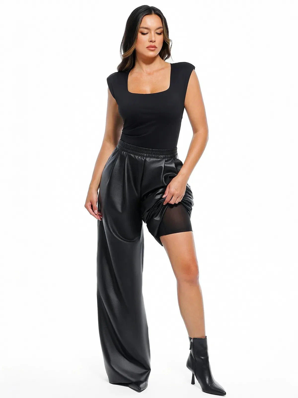 Pantalon large taille haute en simili cuir