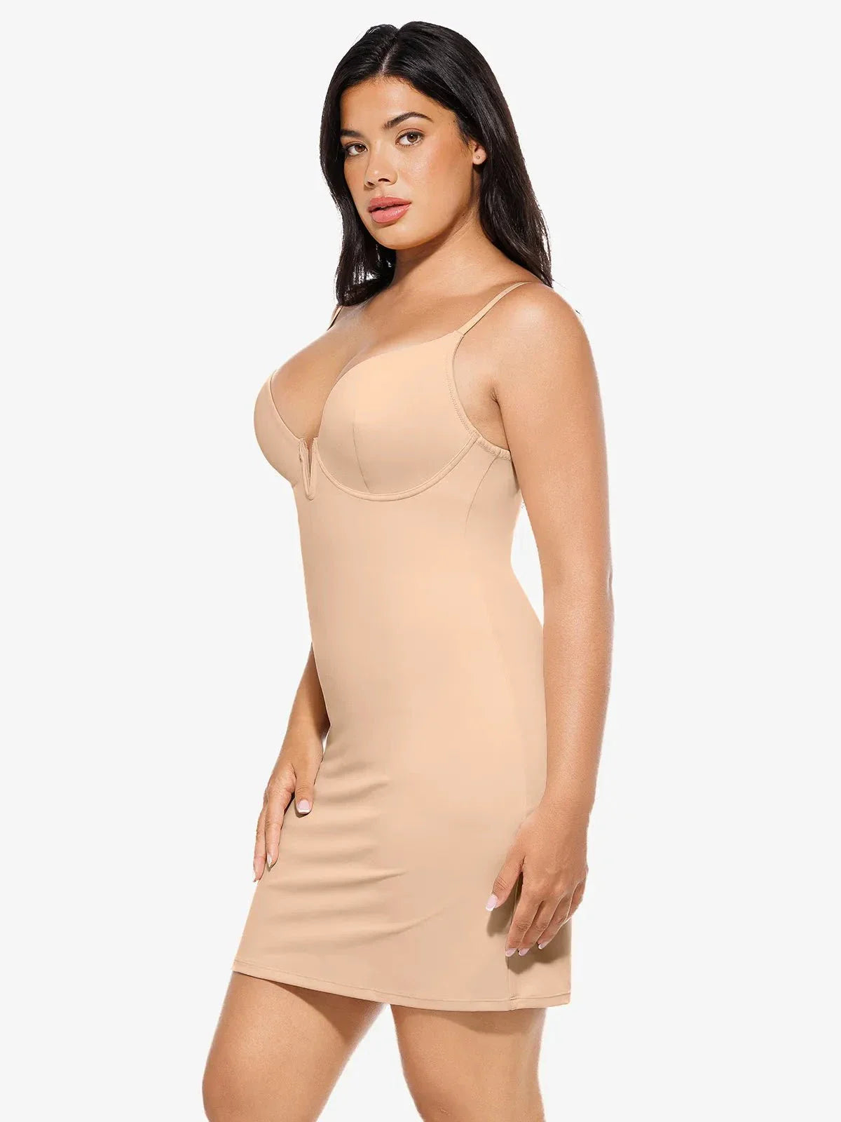Robe Sculptante 2-en-1 avec Superposition en Dentelle