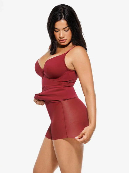 Robe Sculptante 2-en-1 avec Superposition en Dentelle
