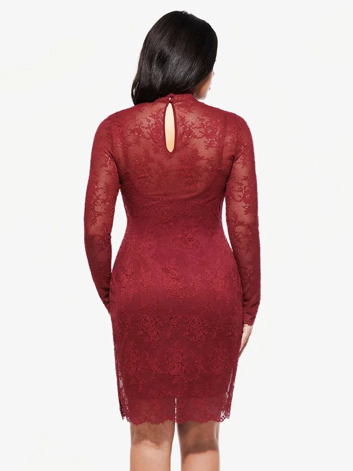 Robe Sculptante 2-en-1 avec Superposition en Dentelle