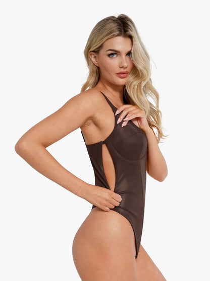 Body sculptant en simili cuir avec décolleté plongeant en V