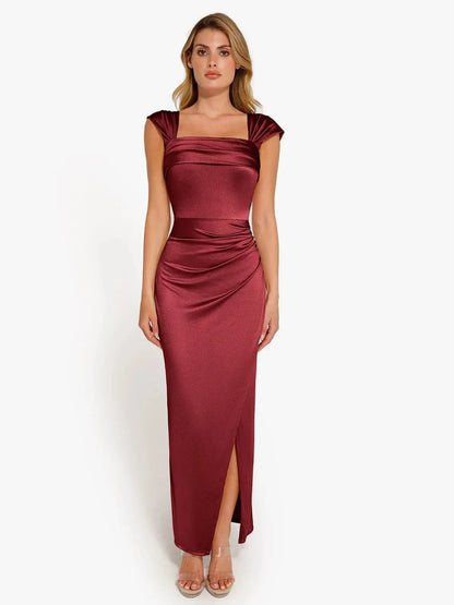 Robe Maxi Sculptante Froncée en Shapewear à Épaules Dégagées
